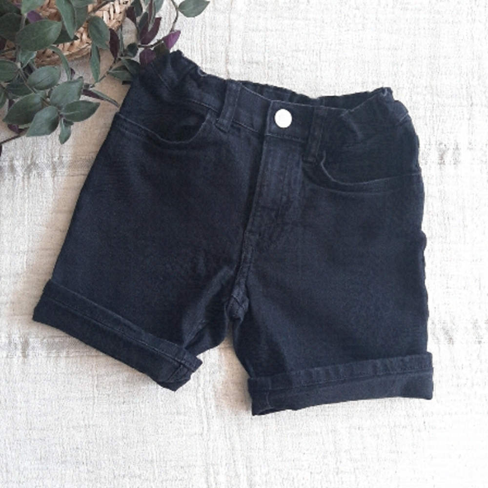 H&M Black Denim Shorts size 4-5 years